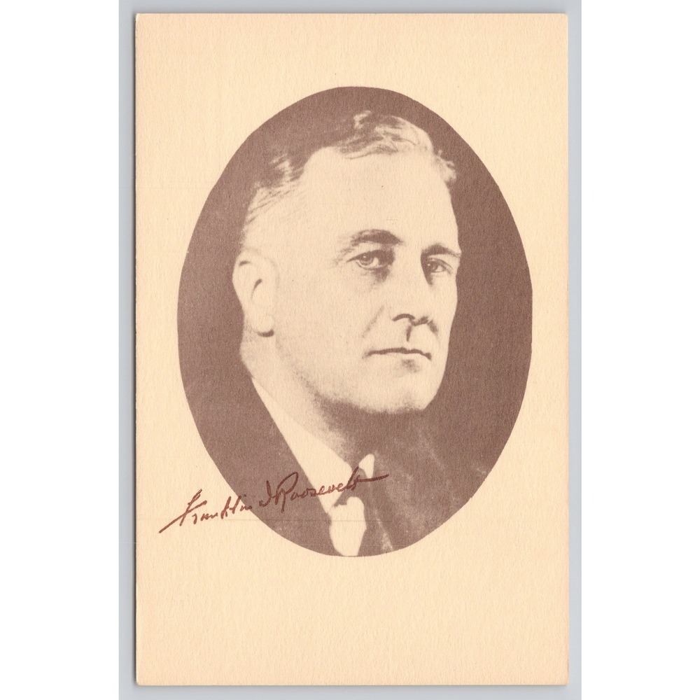 Franklin D‎ Roosevelt Autograph Photo Oval Portrait Vintage Postcard